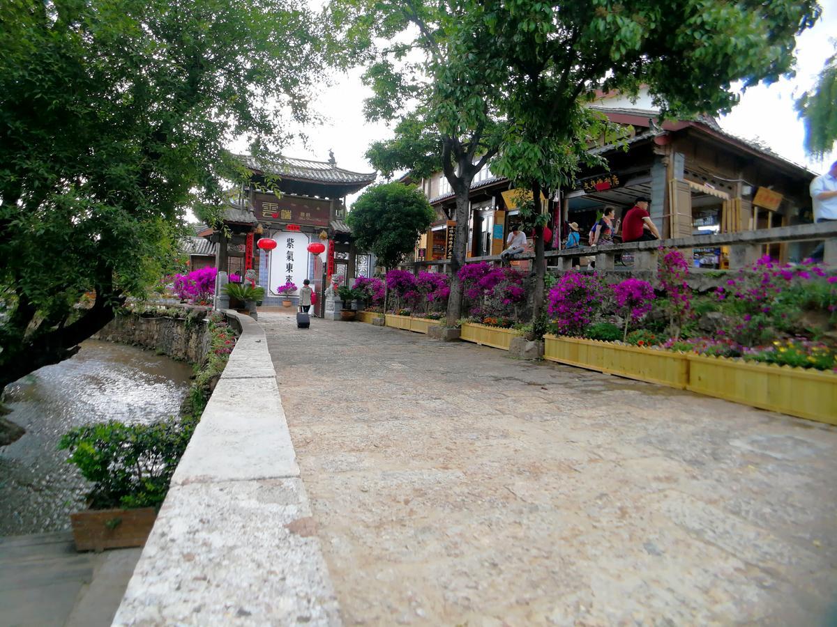 Love Cloud Boutique Chain Hotel In The Water Side Lijiang  Extérieur photo